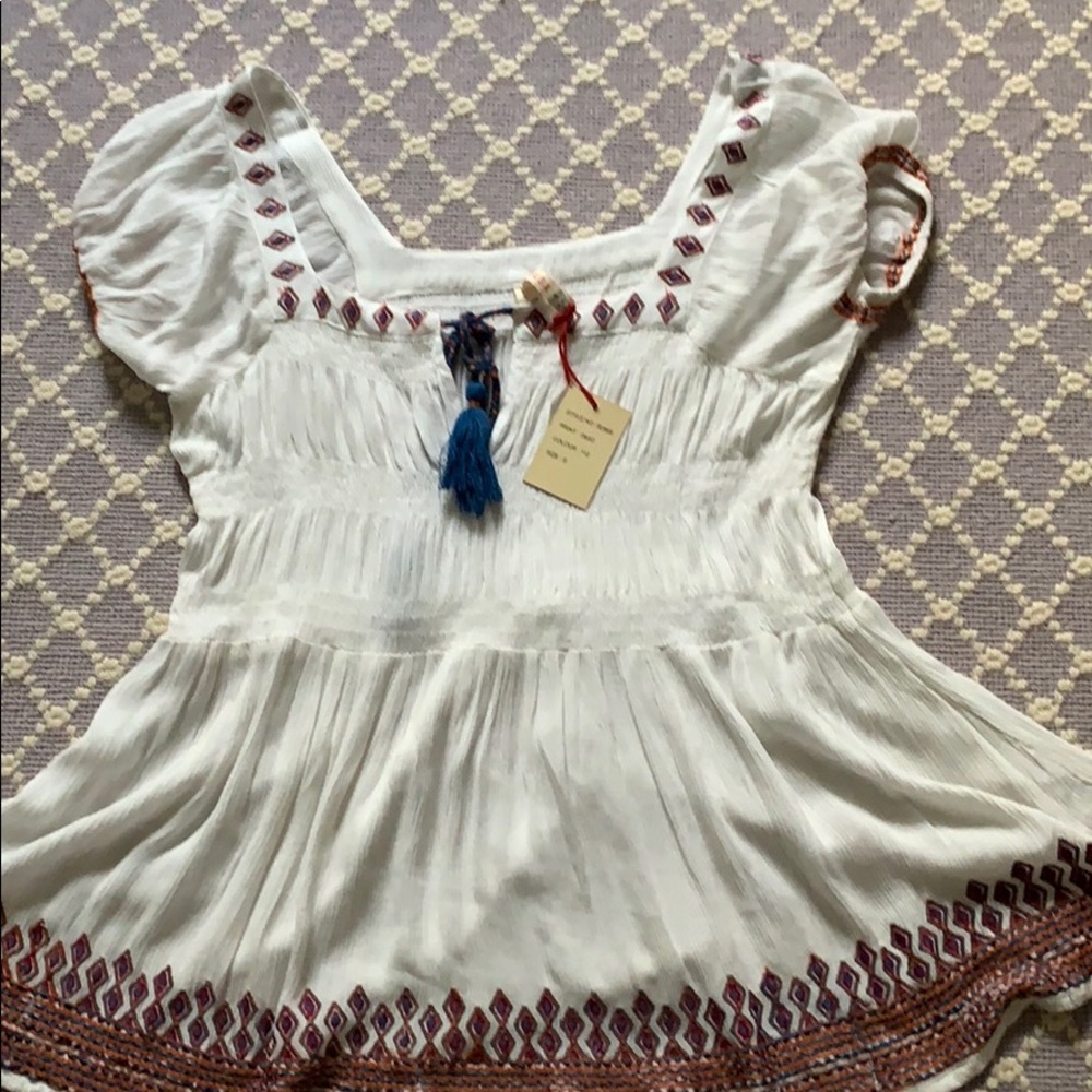 RAGA flowy top never worn with tags